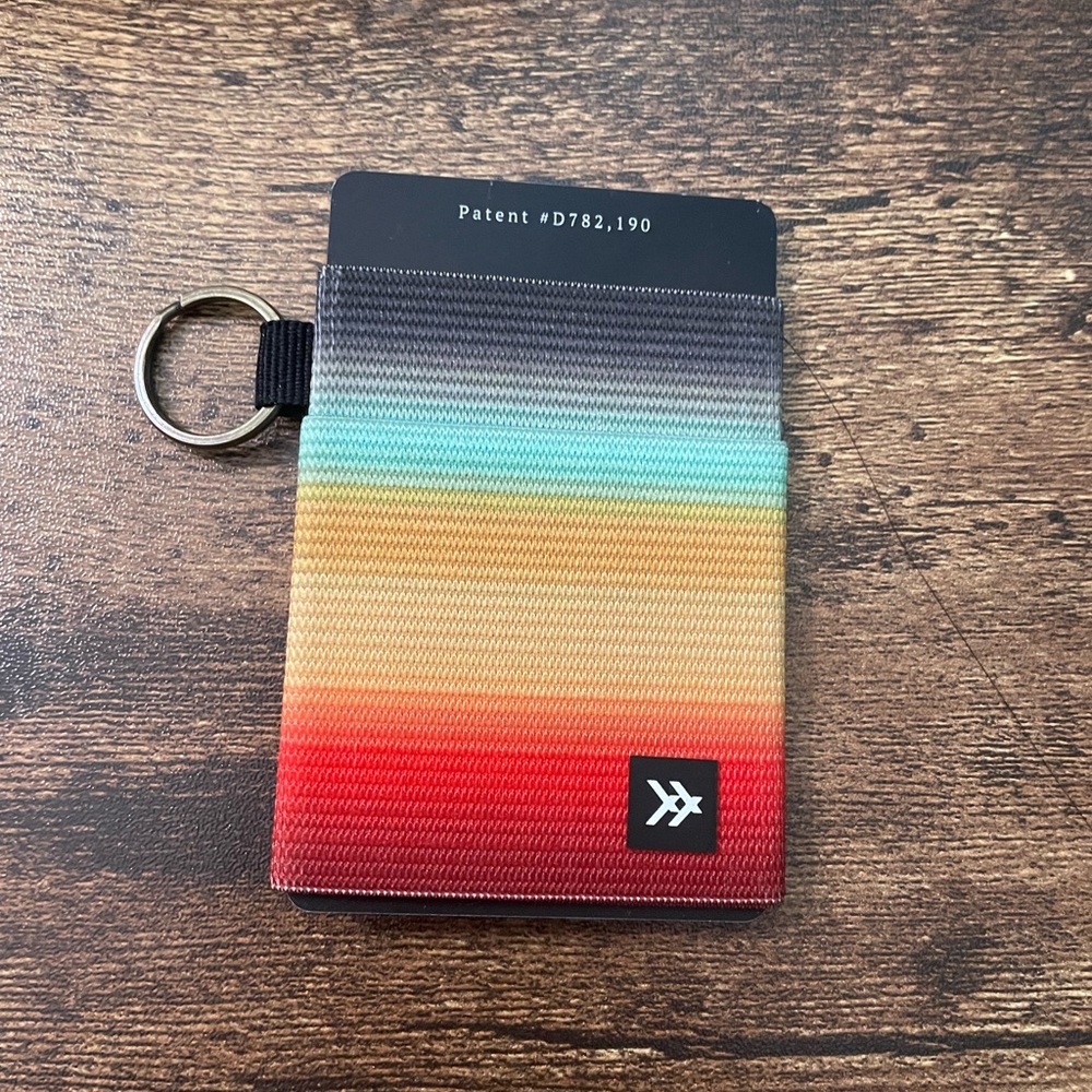 Thread wallet elastic wallet